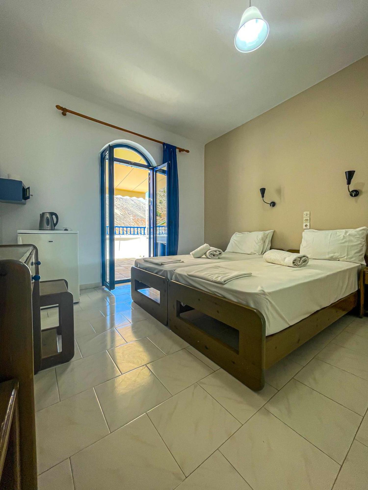 Hotel The Blue House Loutro Exteriér fotografie