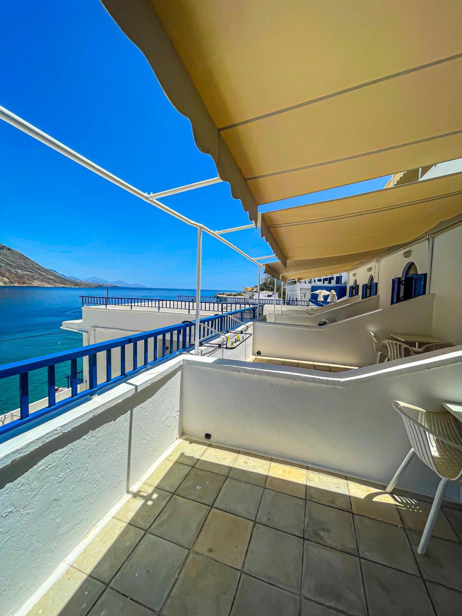 Hotel The Blue House Loutro Exteriér fotografie